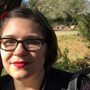 Meet your Posher, Amanda